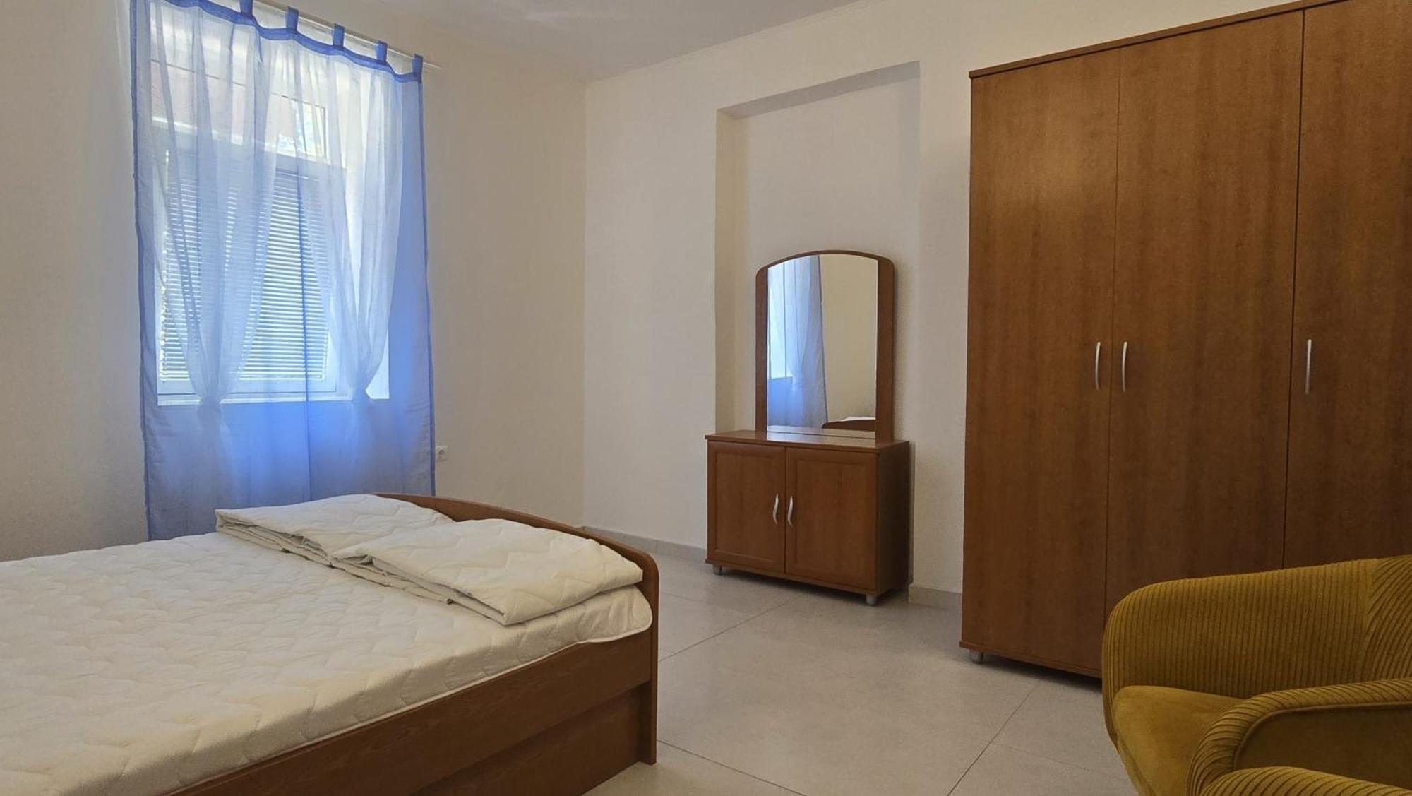 Apartment Enigma - In Center *